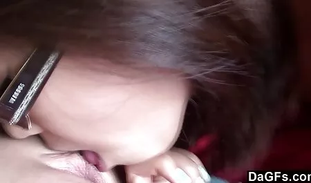 Căn phòng là một bất ngờ, đoán nơi các sex không che nhật bản thành viên sẽ đến từ.