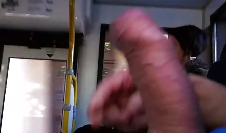 Chơi tập thể đám đông người, và hai cô gái tóc vàng trên sàn trang chu phim sex nhat ban nhà