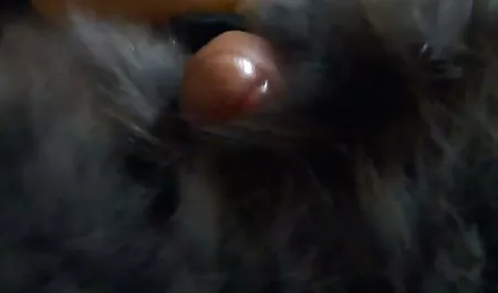 Ba cô gái trên sex nhật bản màn hình to bãi biển trong cabin thay quần áo của họ.