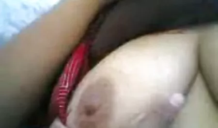 Xinh đẹp, tóc vàng, có vui vẻ trong phòng phim sex moi nhat hd tắm