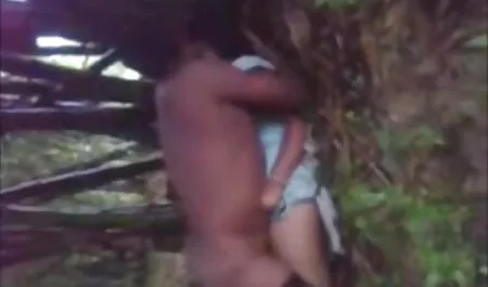 Một người phụ nữ phim sex nhật bản không che hd trẻ, và đã là một diễn viên khiêu dâm.
